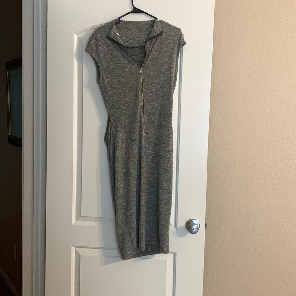 Grey cotton zip dress never worn